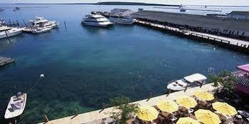 ماكيناك أيلاند Chippewa Hotel Waterfront المظهر الخارجي الصورة