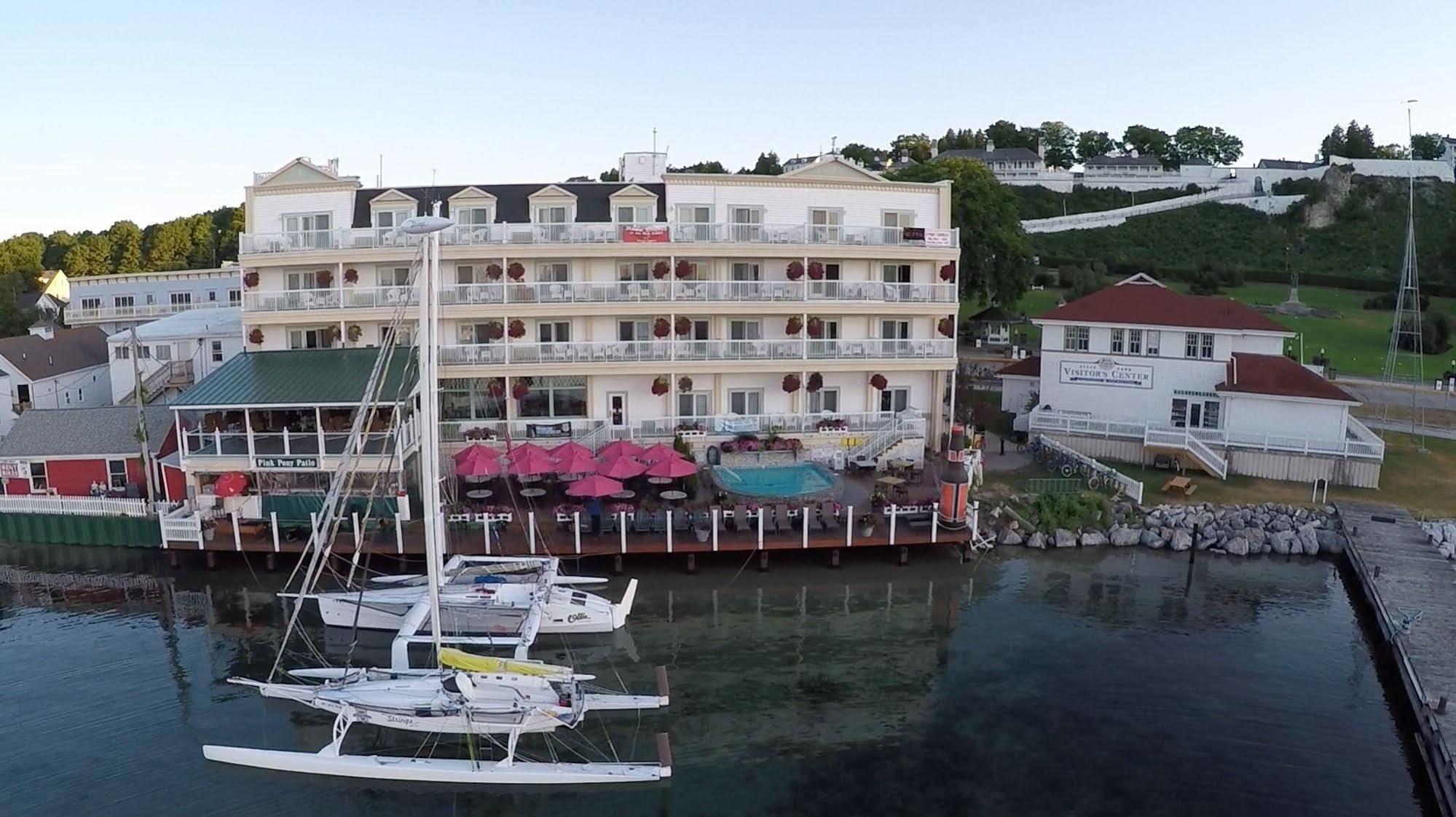 ماكيناك أيلاند Chippewa Hotel Waterfront المظهر الخارجي الصورة